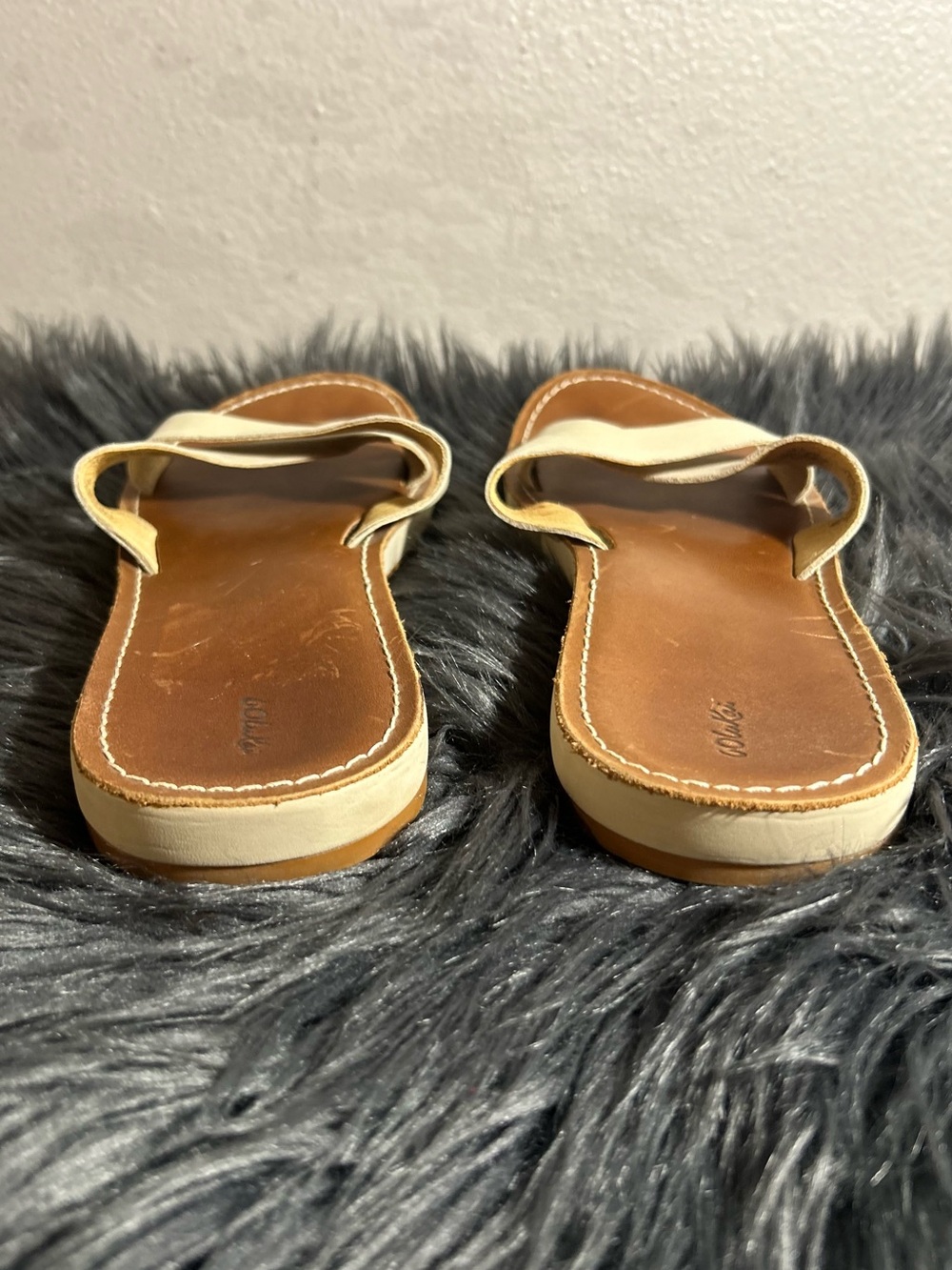 OLUKAI Ke'a Women's Beach Sandals Casual Crisscross Slide Sandal Beige Size 9 - Picture 5 of 10